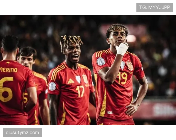 亚马尔与加维：出道年龄、成长路径与球员发展对比分析