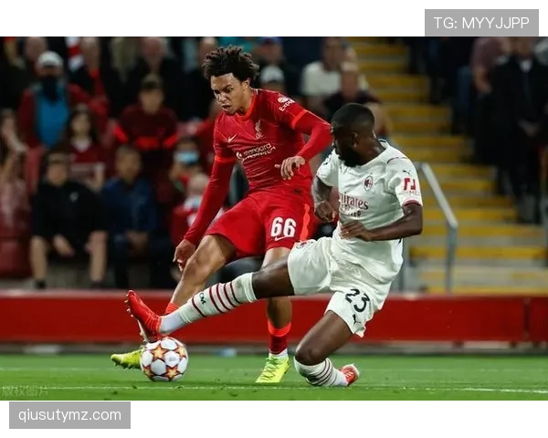 罗伯逊与阿诺德边路推进路径偏移背后的体系角色分配差异